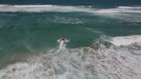carrera trans agulhas: los corredores luchan contra la costa en brenton on sea, aéreo