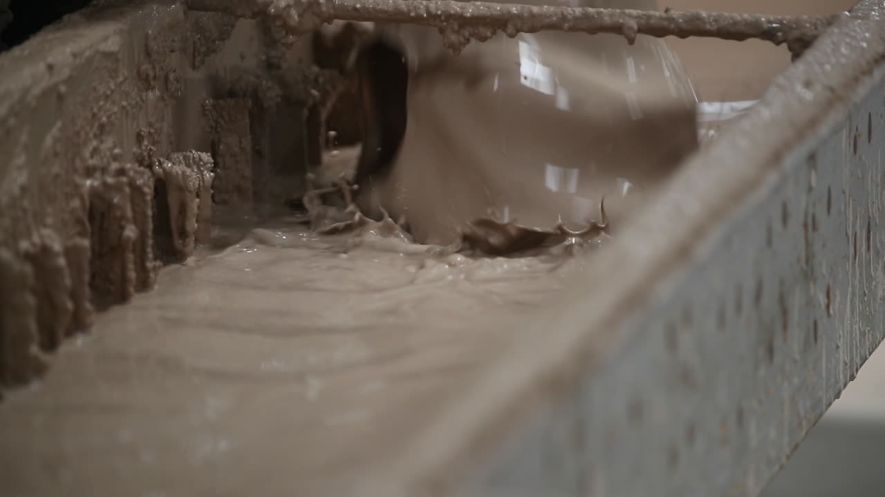 The basic ingredients that go into a finished tile are clays, sands and feldspars.
Tiles raw material manufactures.