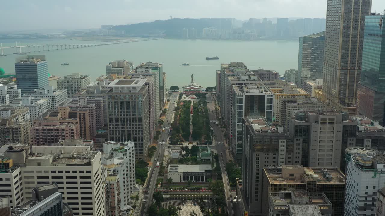 마카오 시 교통 불레바드 스트리트 에어리얼 파노라마 4k