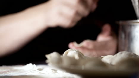 Making-pelmeni