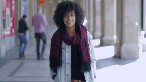 Young-woman-in-casual-posing