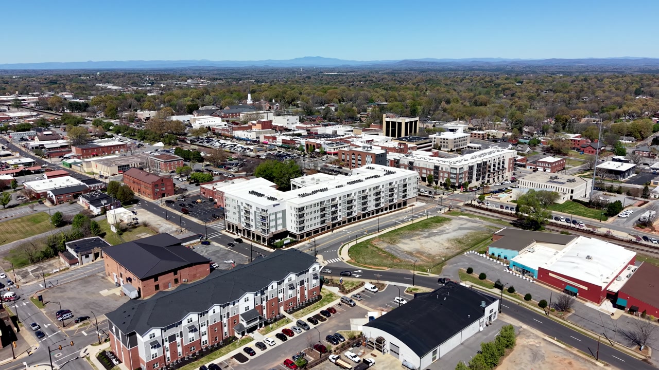 high aerial pullout from hickory nc, north carolina