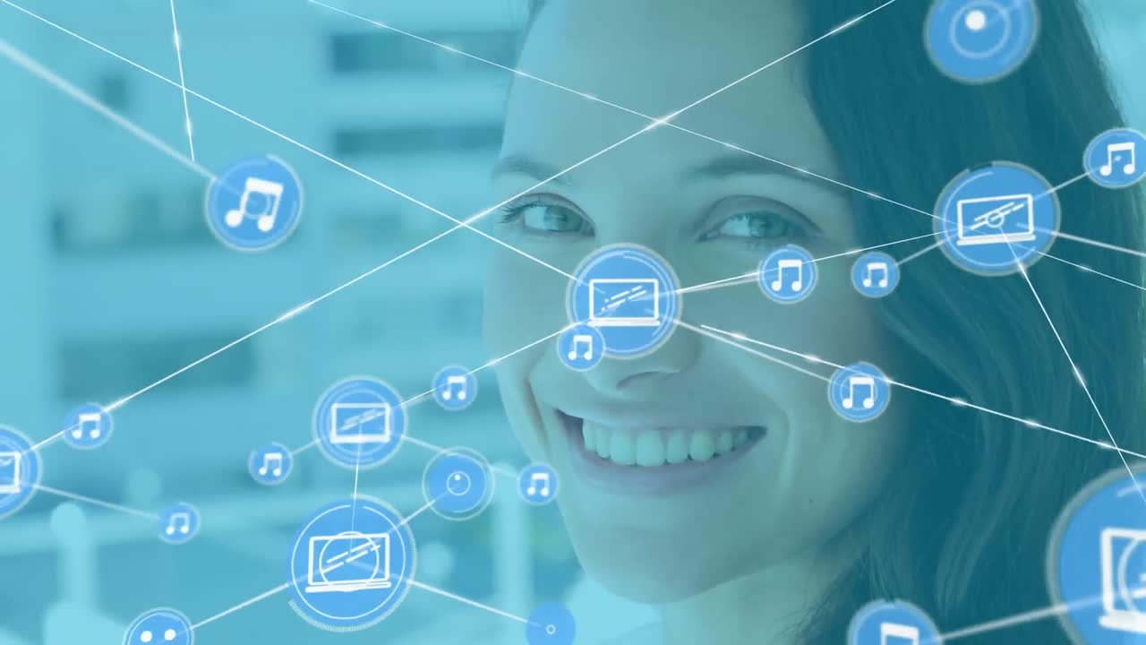 Animazione di una rete di connessioni con icone sopra una donna d'affari caucasica che utilizza un telefono con cuffie