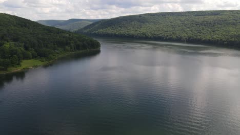 wide shot drone video of river in allegheny national forest in pennsylvania