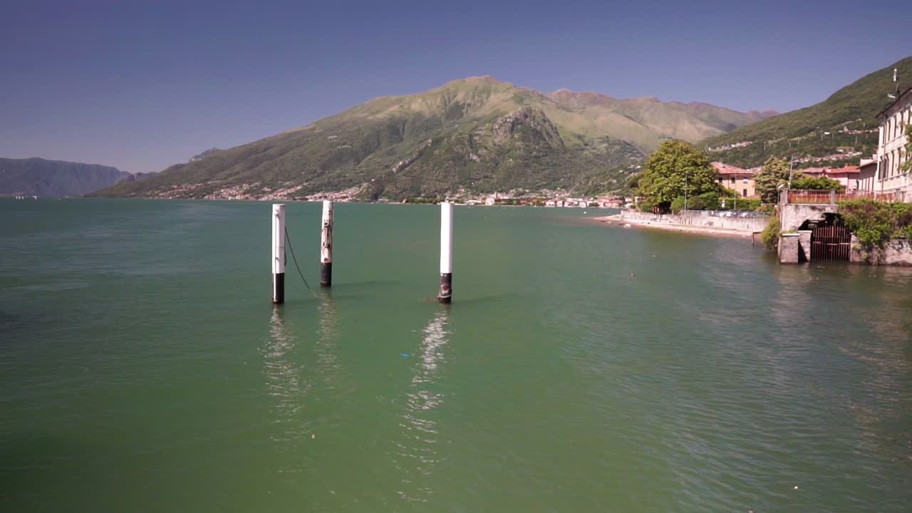 el paisaje del lago de como en italia