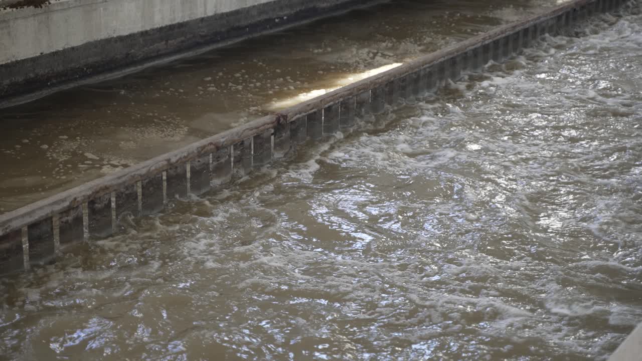 Solid contact clarification tank for wastewater in treatment plant