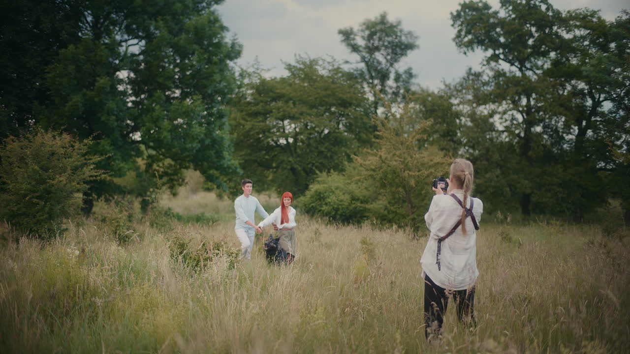 Outdoor wedding photoshoot