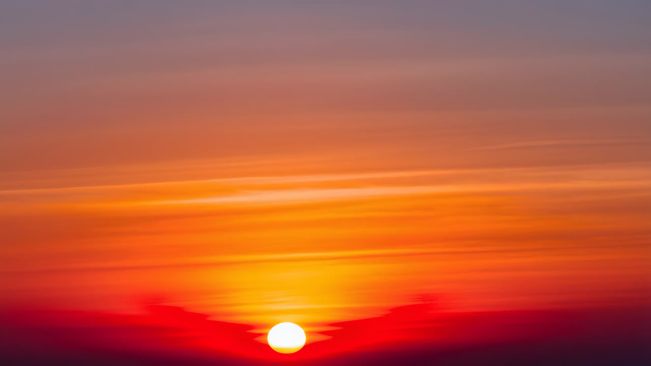 아름다운 해가 지는 하늘