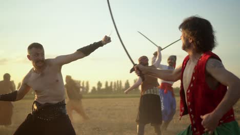 batalla de los cosacos ucranianos con los turcos en el campo al atardecer 03