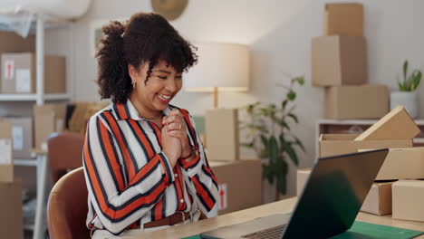 Ecommerce,-business-and-woman-with-a-laptop