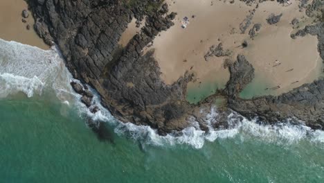 Rise-up-bird's-eye-view-of-the-champagne-pools-on-Fraser-Island