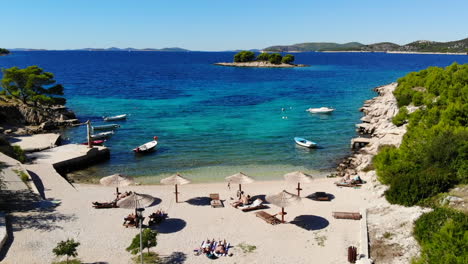 Aerial-drone-shot-of-a-beautiful-beach-in-Croatia