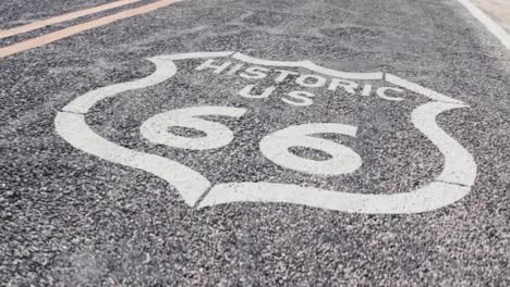 Historic-US-Route-66-with-sign