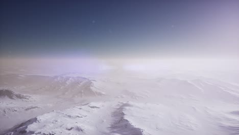 Terreno-Cubierto-De-Nieve