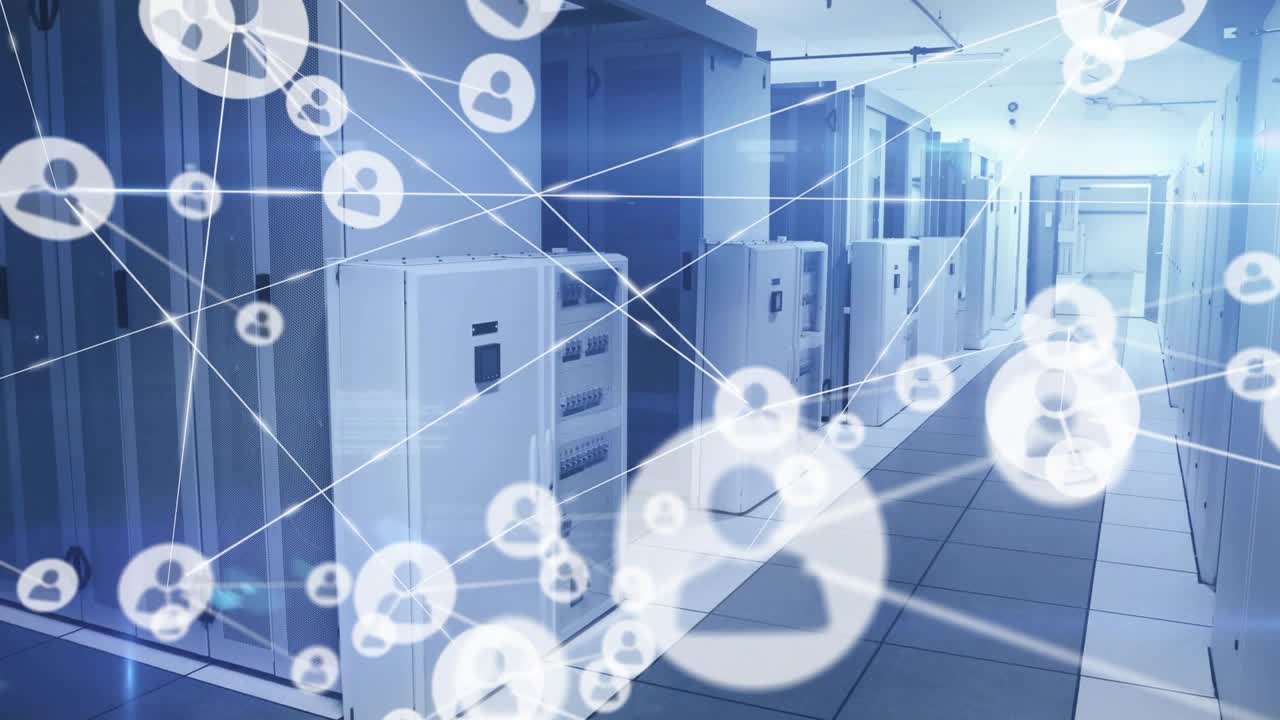 Initial user icon appearing triggers servers and avatar nodes linking expanding visualizing network