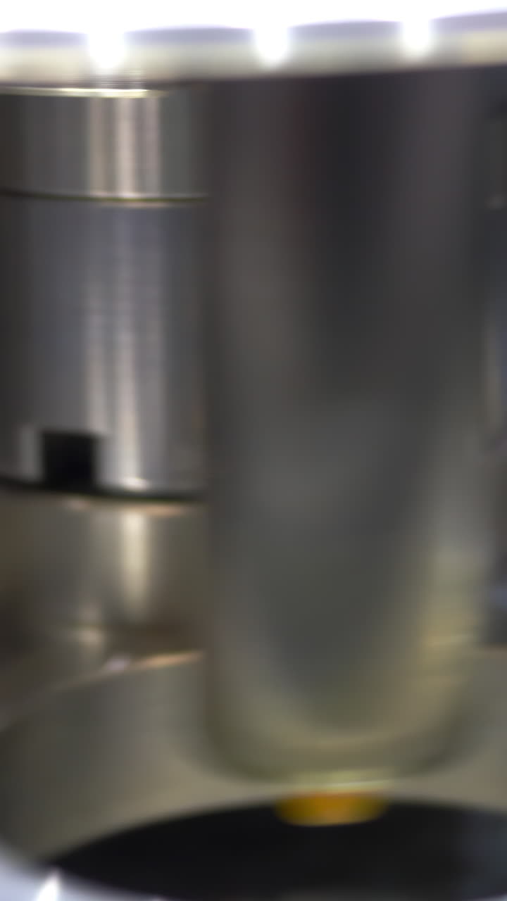 primer plano de los componentes de las máquinas industriales