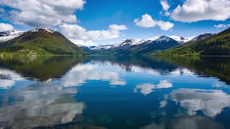 Wunderschöne-Natur-Norwegen.