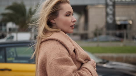 young woman walking in the city.