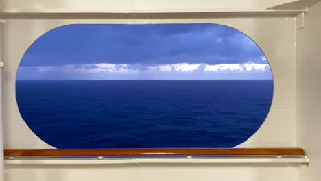 vista nocturna desde el crucero - cubierta abierta