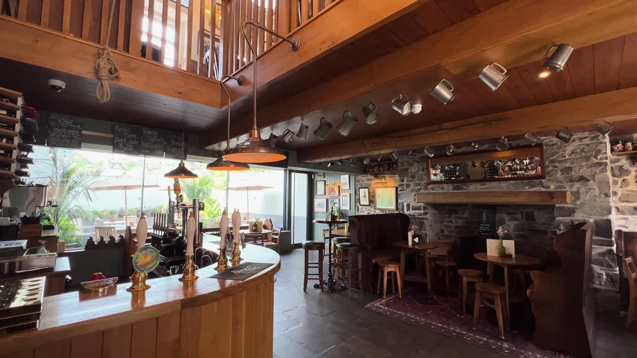 Classic Wooden Bar Gastopub Interior