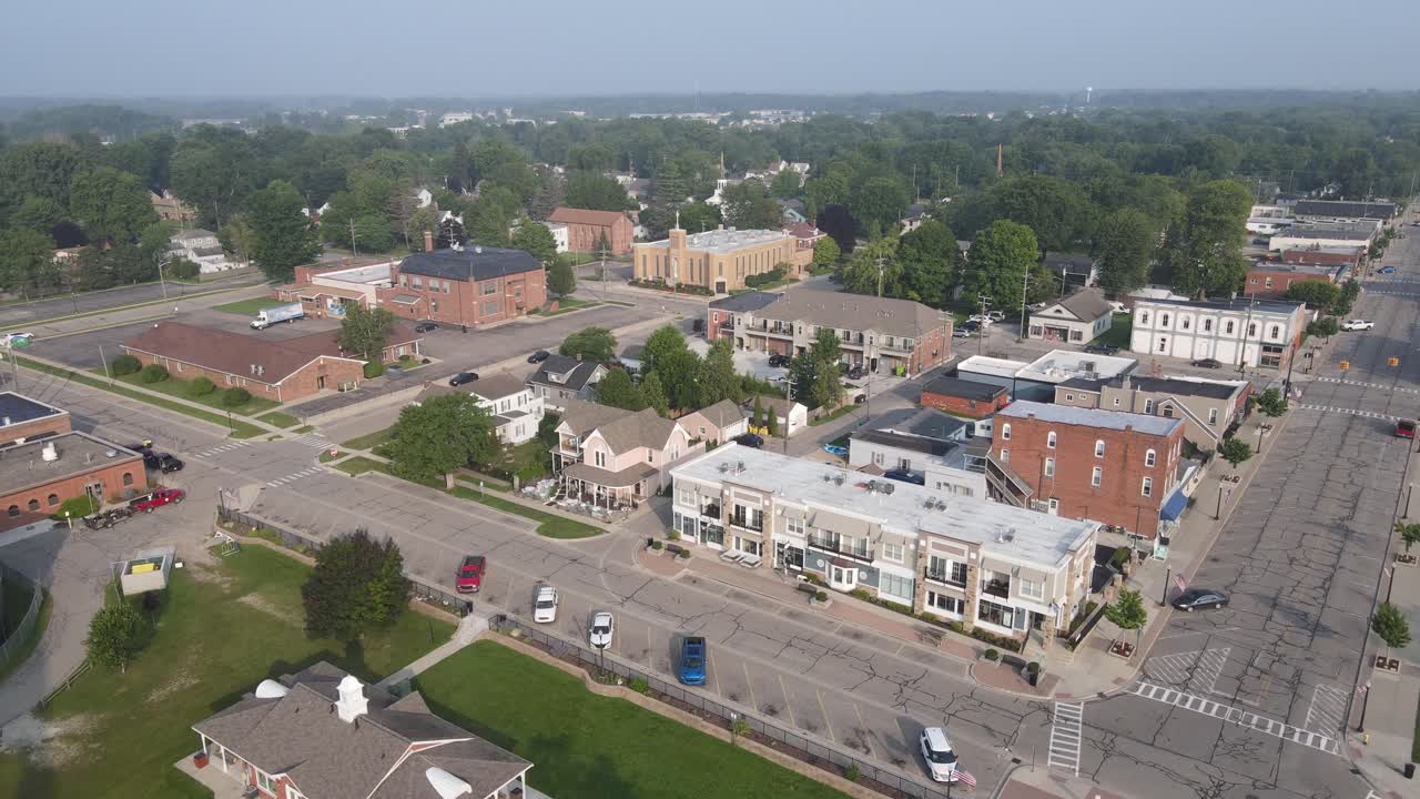 el centro de new baltimore, michigan, estados unidos, a orillas del lago st. clair.