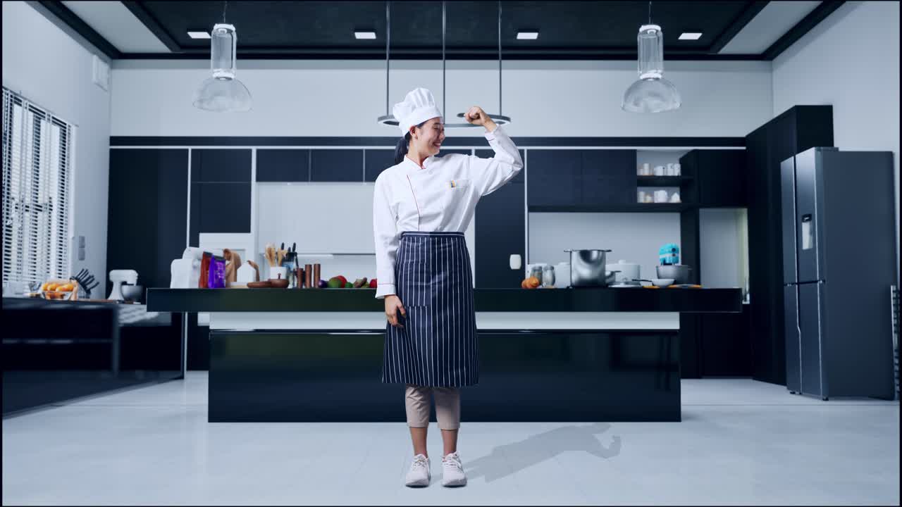 chef feliz en la cocina moderna