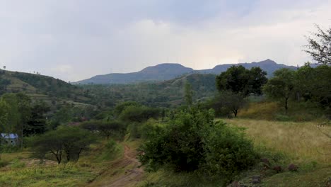 Windkraftanlage-Auf-Einem-Berg-In-Indien