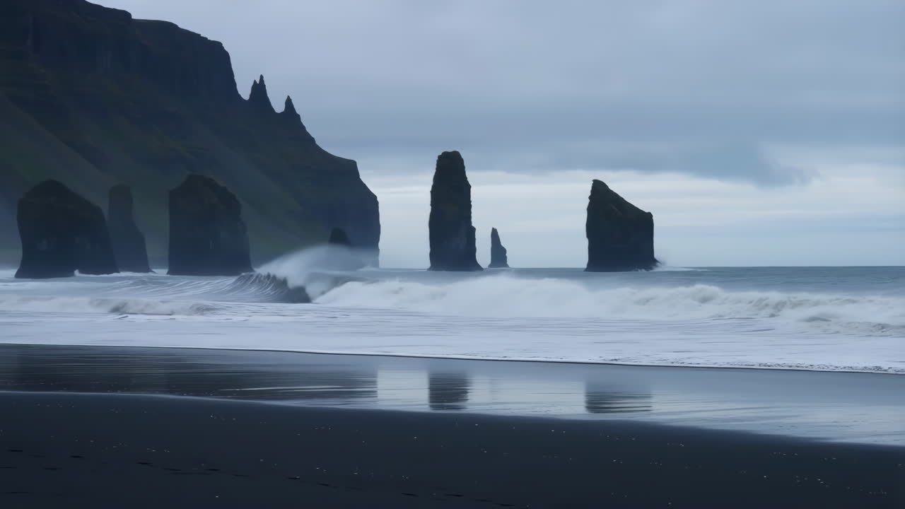 Dramatic Waves Crashing on Reynisfjara Black Sand Beach with Reynisdrangar Sea Stacks