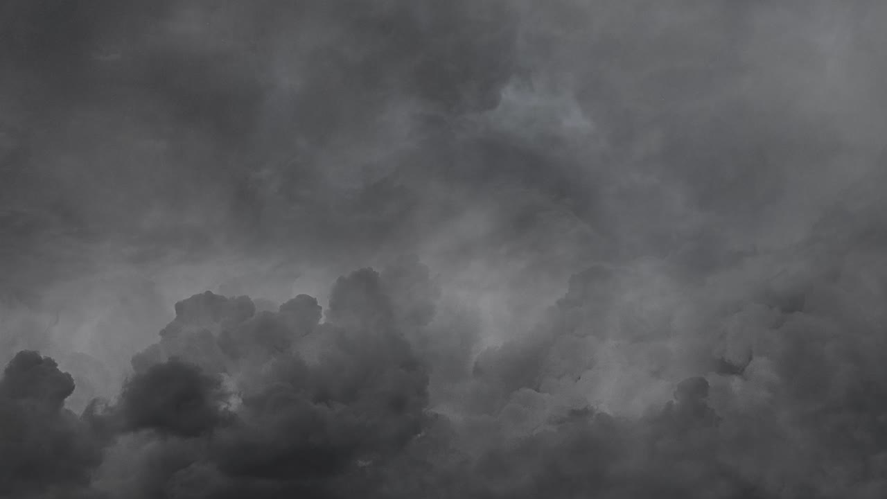 적란운과 뇌우로 가는 도중