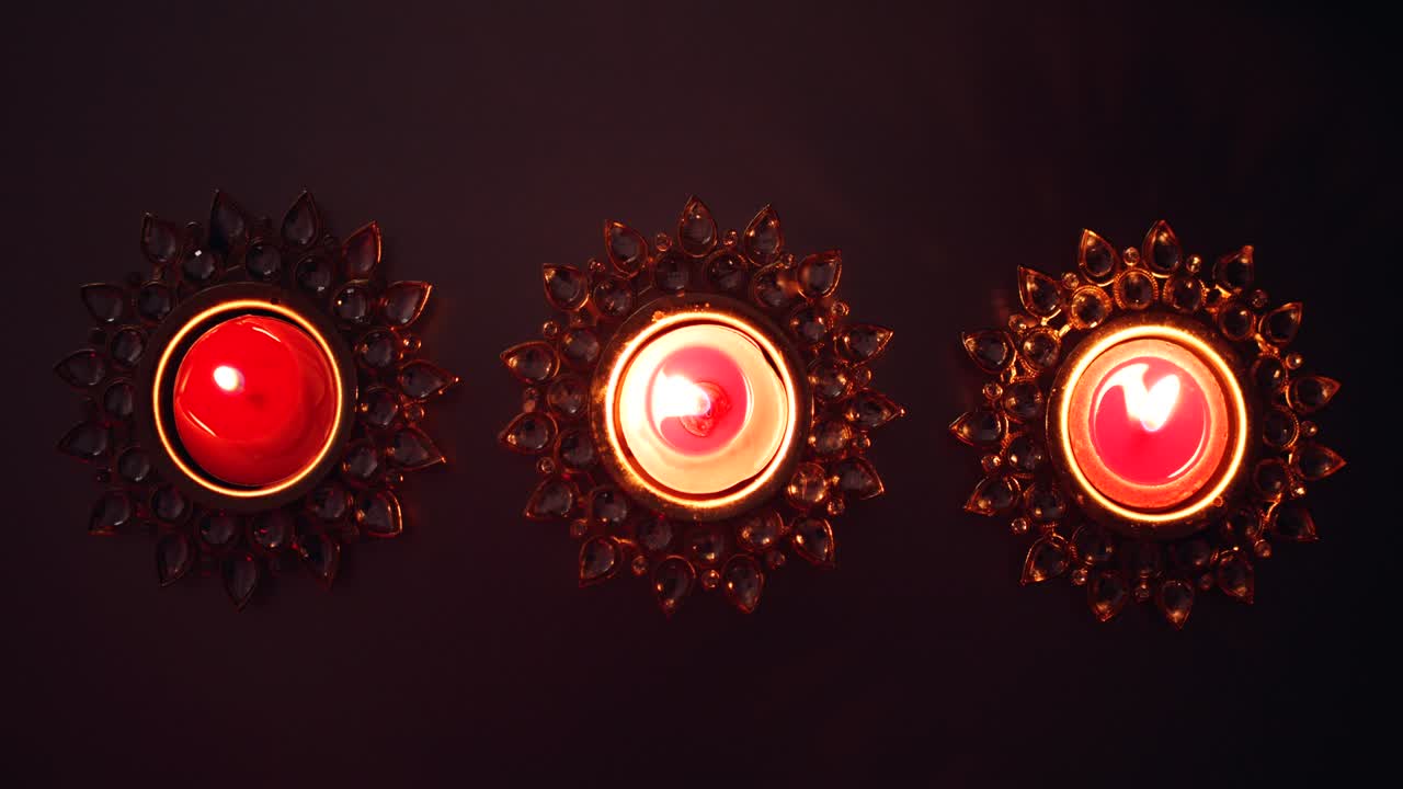 Decorazione per Deepavali, una delle feste più popolari dell'Induismo