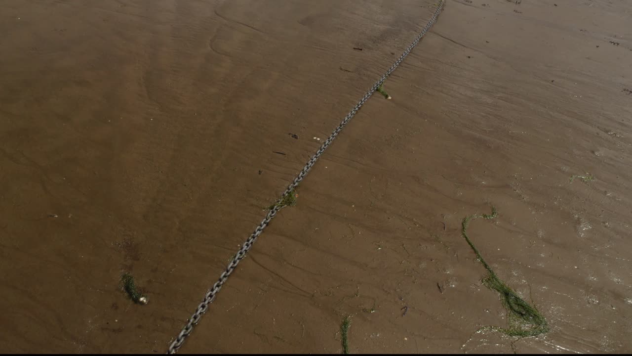 데본의 해변에  ⁇ 인 요트