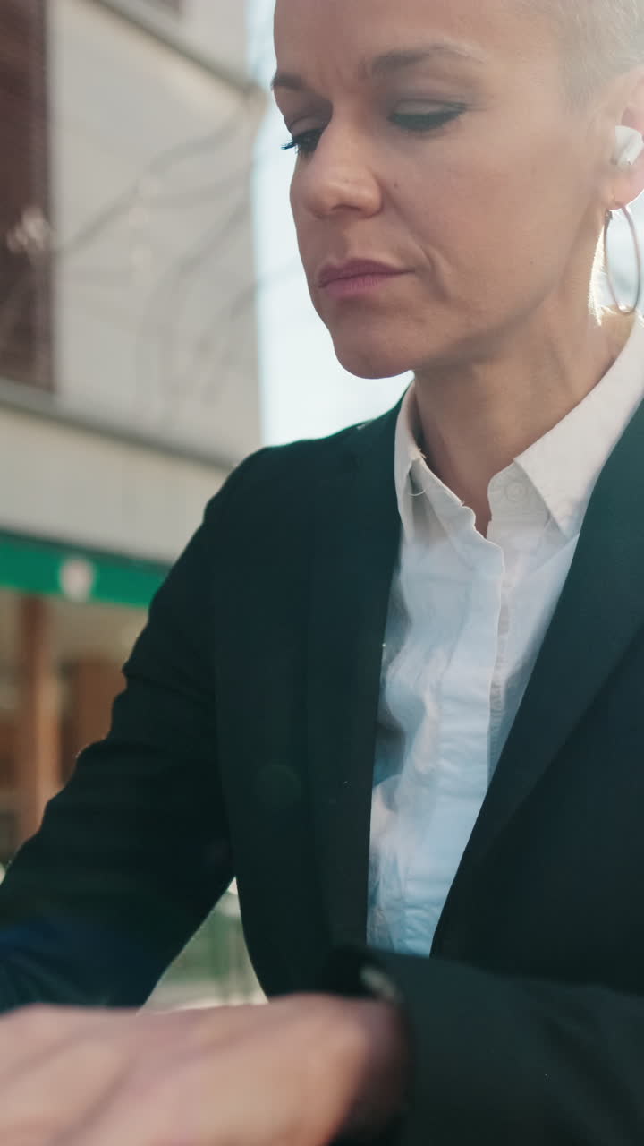 Ritratto di una donna d'affari professionista