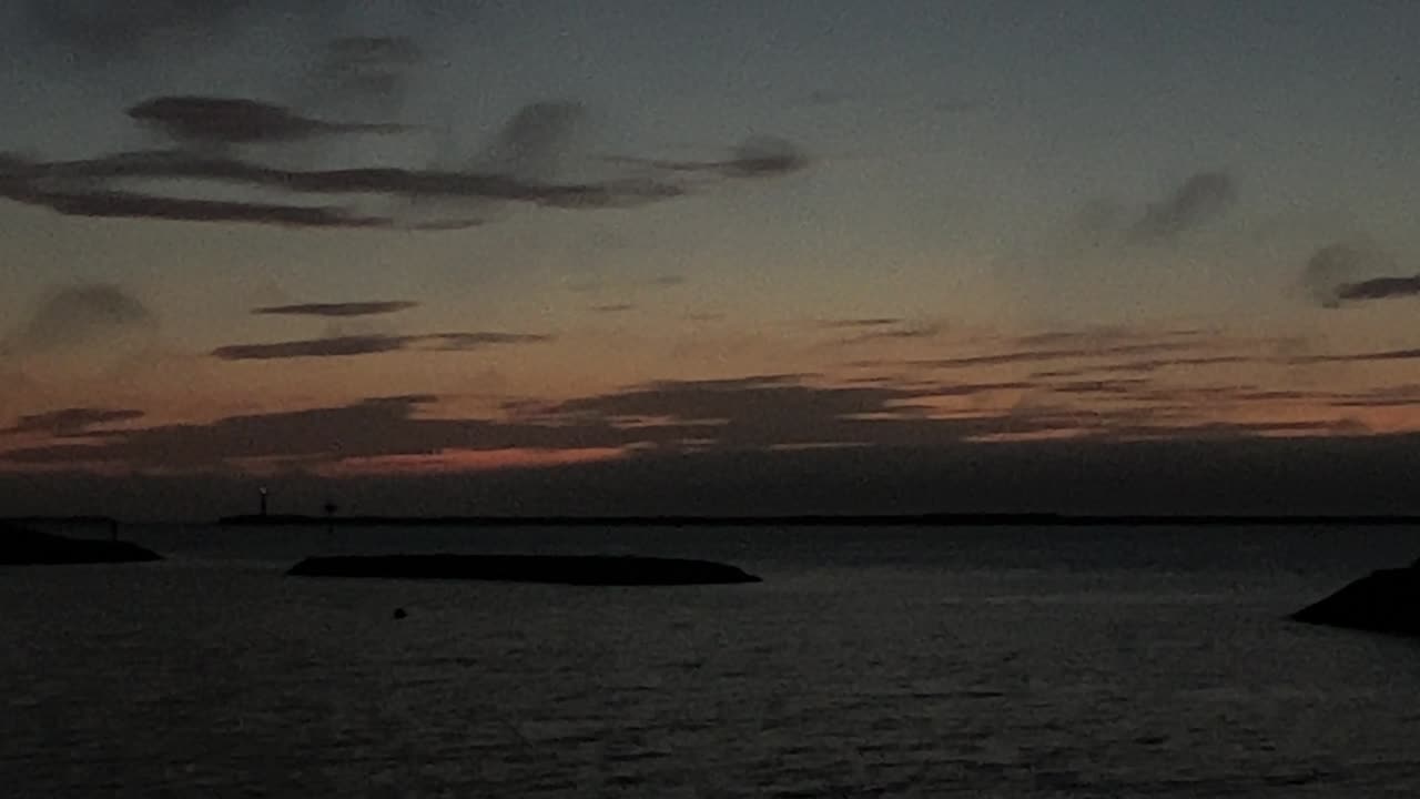 오키나와 나하 우미소라 공원의 저녁 풍경