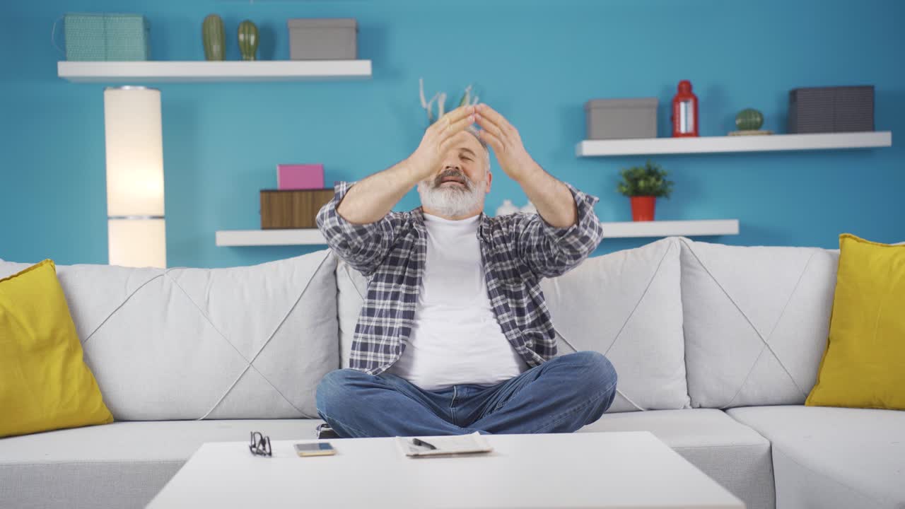 명상하는 사람.