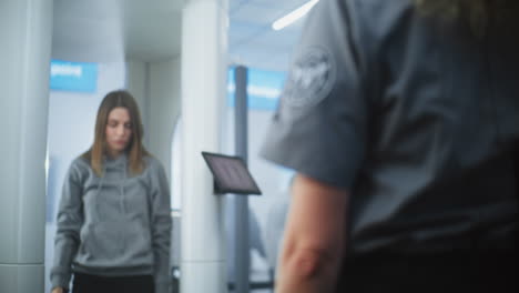 control de seguridad del aeropuerto
