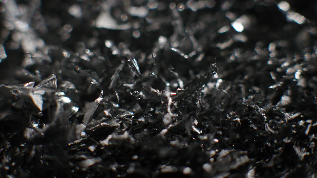 Metal fillings in macro