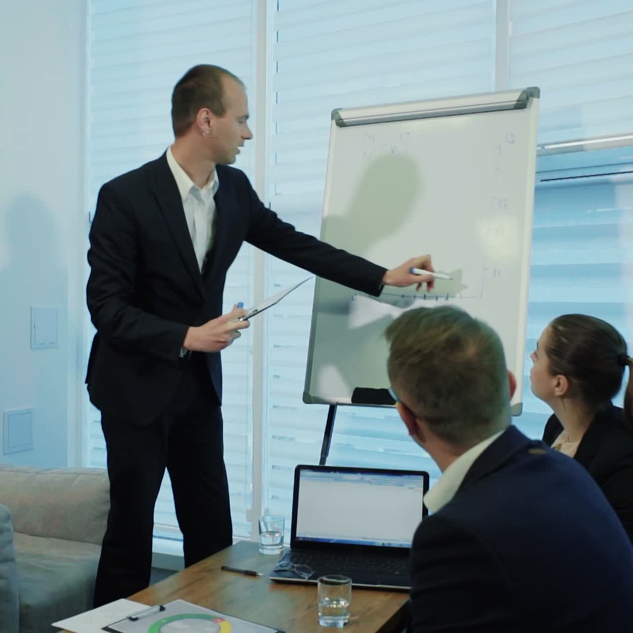 рабочий процесс на деловой встрече