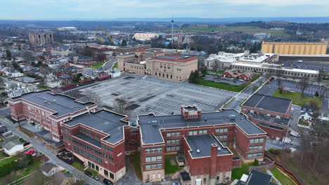Hershey-Pennsylvania-aerial-establishing-shot-of-HersheyPark,-Theater,-headquarters-for-Chocolate-company