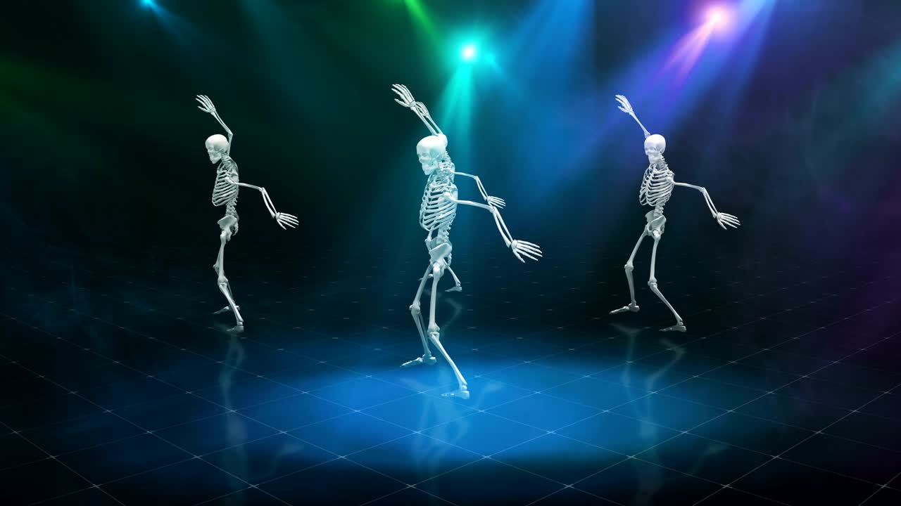 tre scheletri danzanti nel fumo su una scena lampeggiante luminosa, animazione a loop senza cuciture