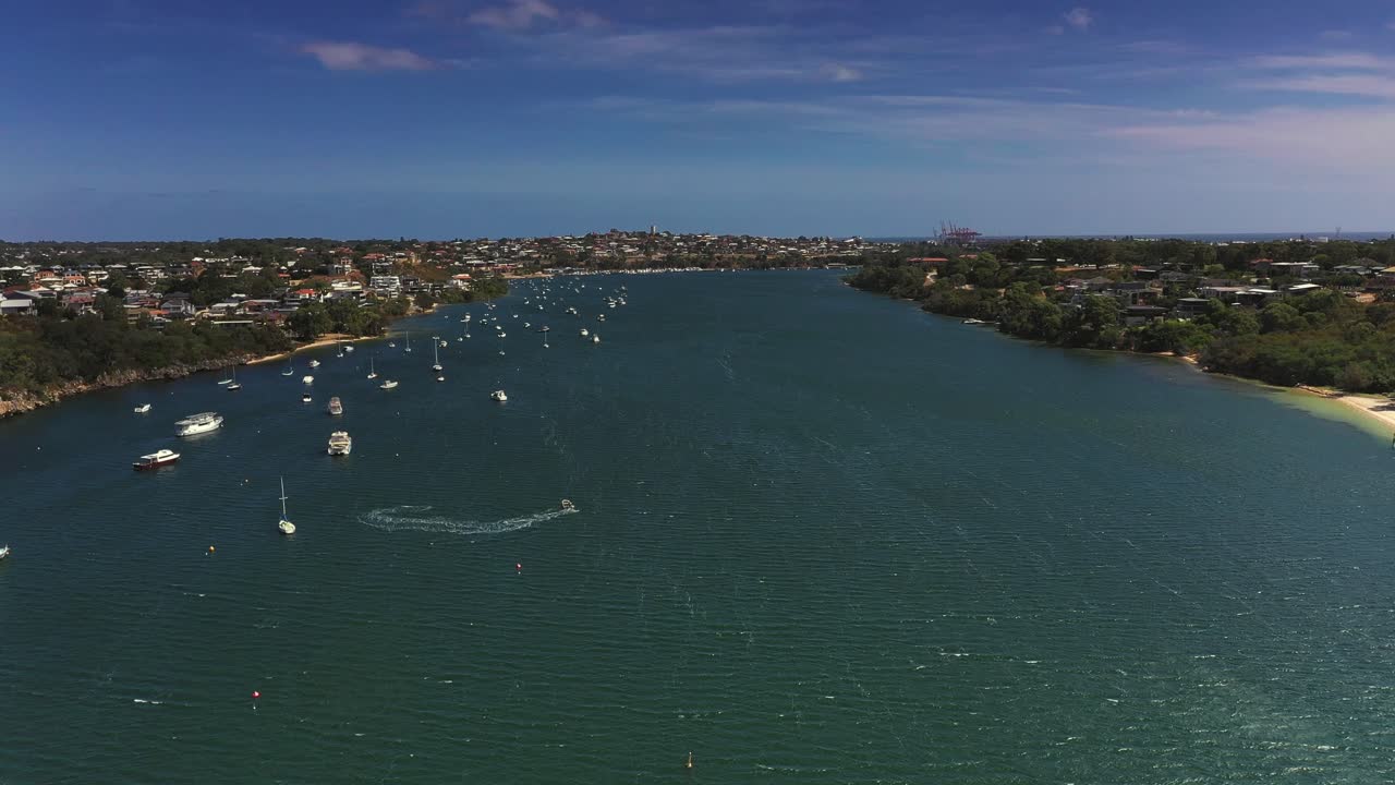 Point Walter Australia: Sorvolo aereo con drone di barche.