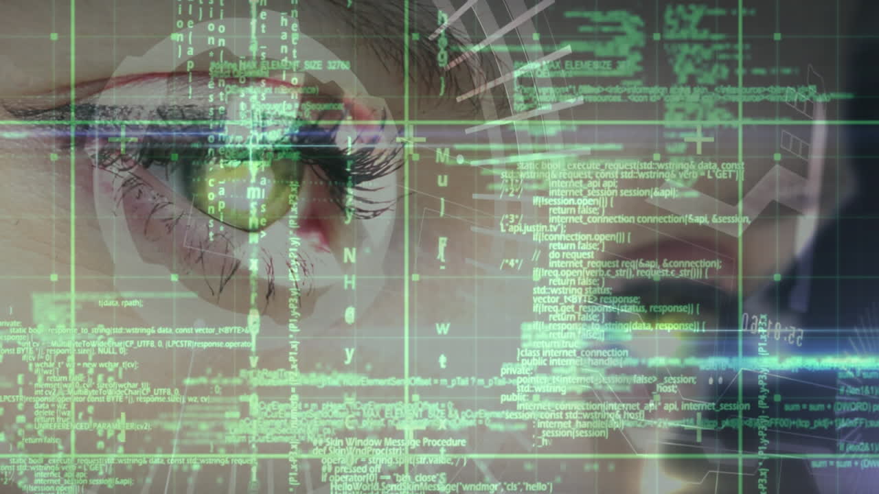 mujer mirando a través de los datos