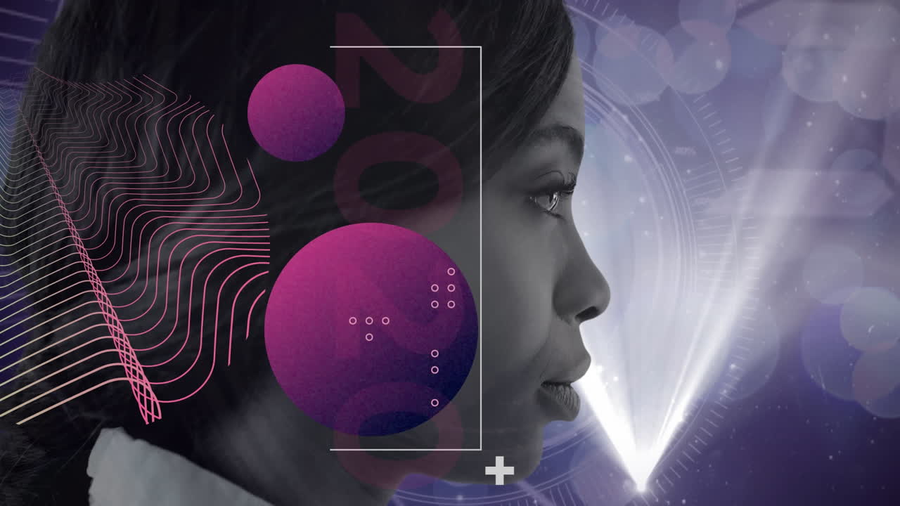 animación de globos con una red de conexiones sobre la cara de la mujer