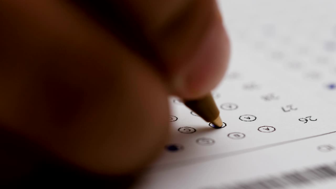 marcar la respuesta correcta en una prueba de opción múltiple