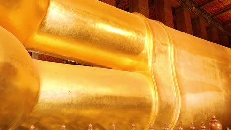 close-up of the reclining buddha statue