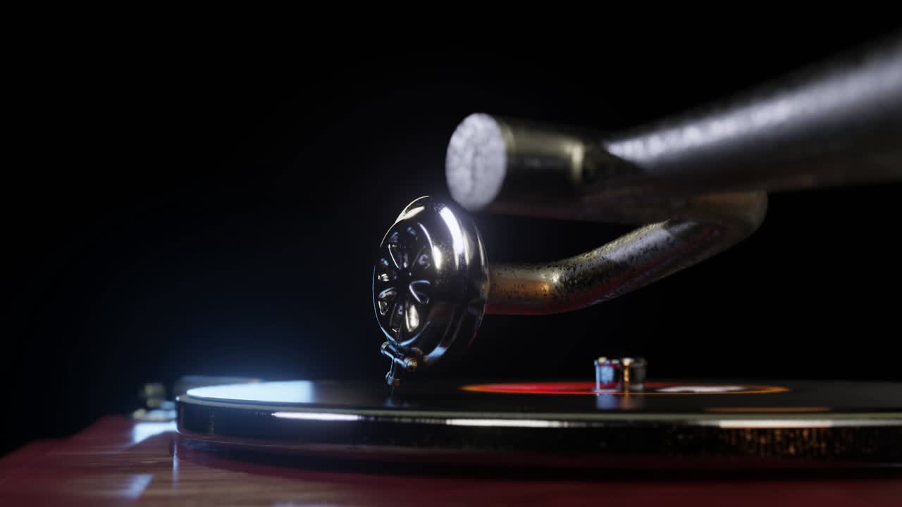 빈티지 그라모폰 비닐 레코드가 원활한 루프를 재생합니다.