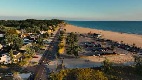 Mirando-Hacia-El-Sur-Hacia-Grand-Haven-Sobre-Pere-Marquette.