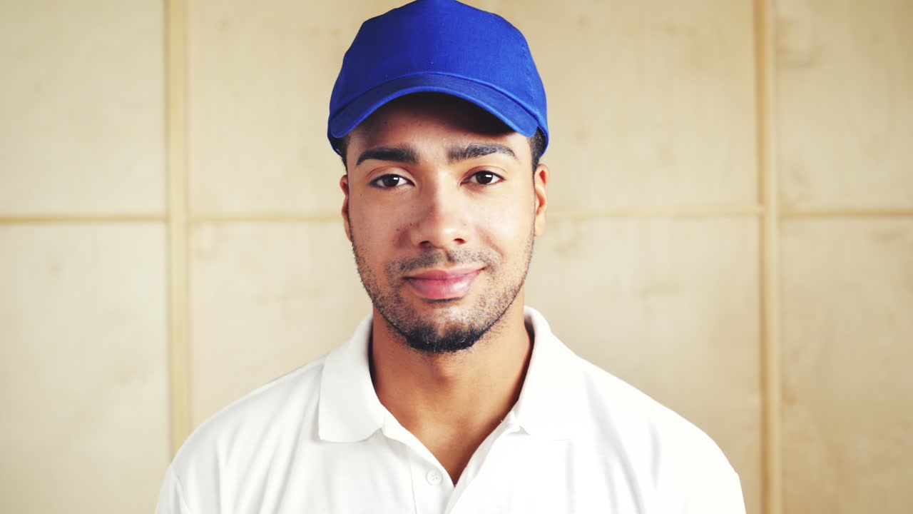 vamos chico, vuelve ahí fuera.