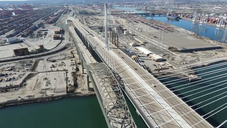 new gerald desmond bridge in port of los angeles