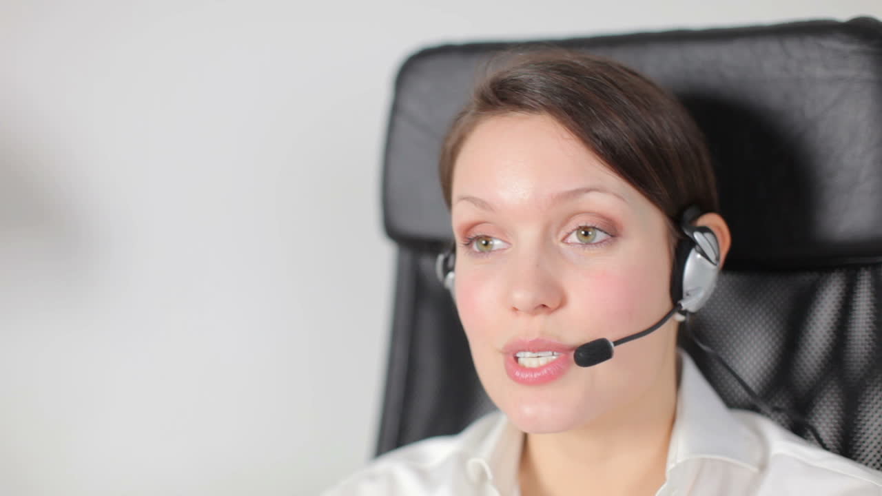 mujer de negocios inteligente 06