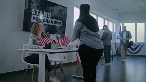 votación en un lugar de votación